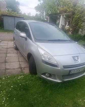 małopolskie Peugeot 5008 cena 15500 przebieg: 211000, rok produkcji 2011 z Torzym